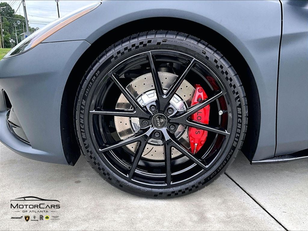 2026 Lotus Emira V6 SE Scura Edition