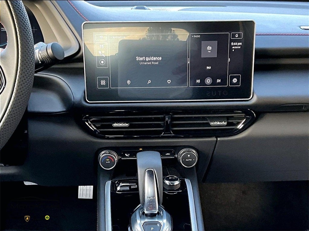 2026 Lotus Emira Turbo SE