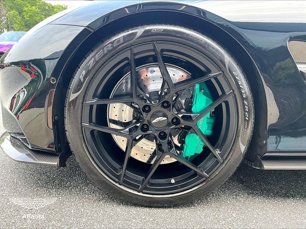 2025 Aston Martin Vanquish V12