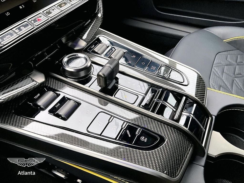 2026 Aston Martin Vanquish Volante