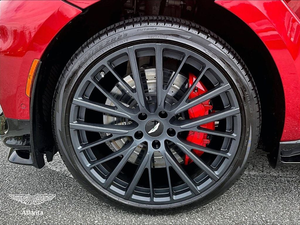 2023 Aston Martin DBX 707