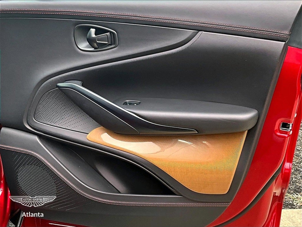 2023 Aston Martin DBX 707