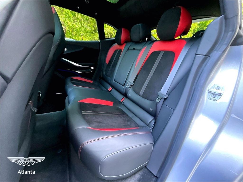 2023 Aston Martin DBX 707