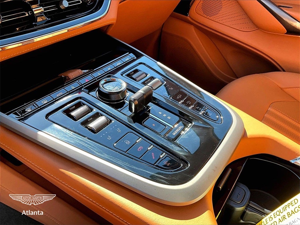 2026 Aston Martin DBX 707