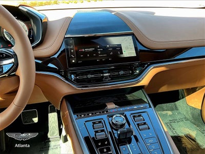 2026 Aston Martin DBX 707