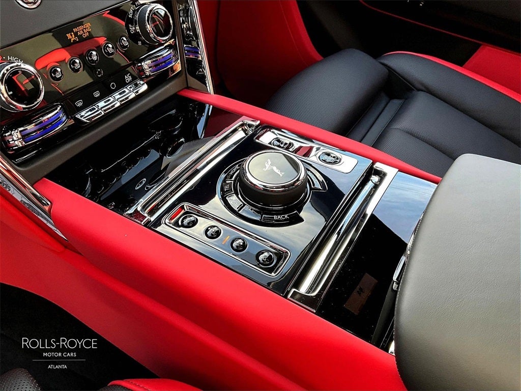 2026 Rolls-Royce Cullinan 