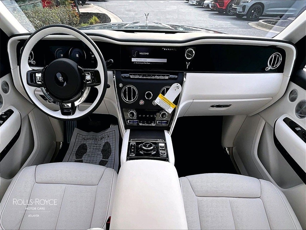 2026 Rolls-Royce Cullinan 