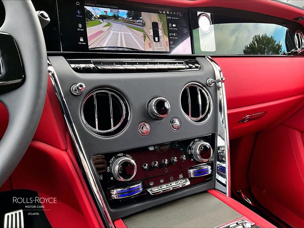 2027 Rolls-Royce Cullinan 