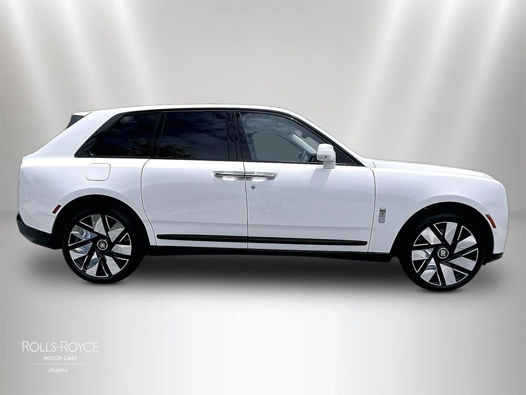 2027 Rolls-Royce Cullinan 