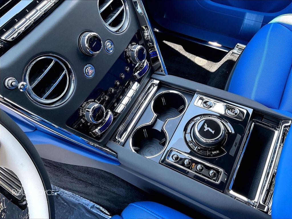 2027 Rolls-Royce Cullinan 