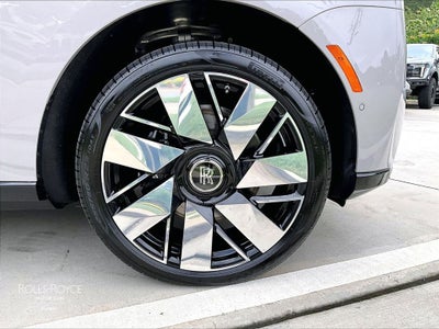 2027 Rolls-Royce Cullinan 