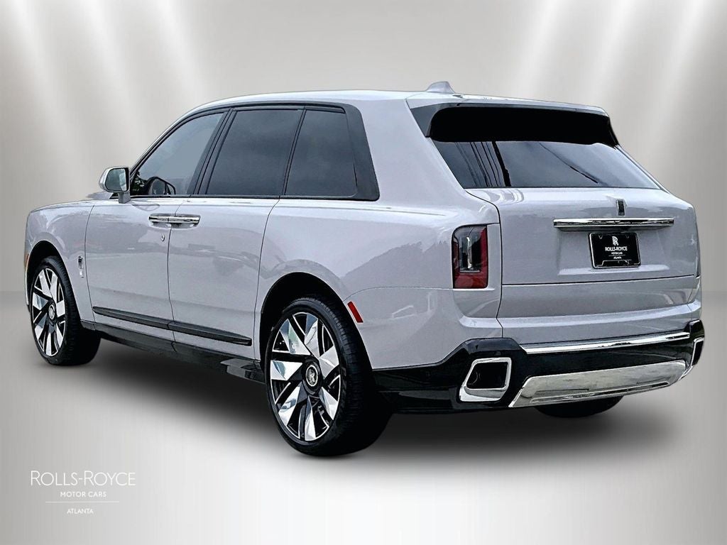 2027 Rolls-Royce Cullinan 