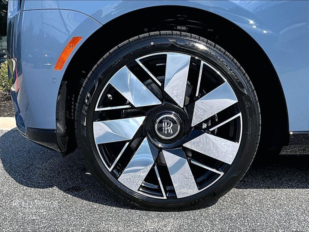 2027 Rolls-Royce Cullinan 