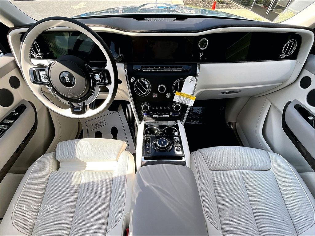 2027 Rolls-Royce Cullinan 