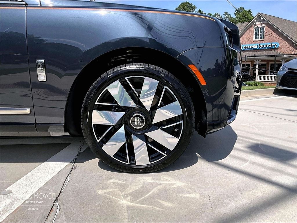 2027 Rolls-Royce Cullinan 