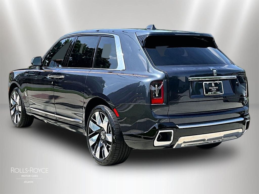 2027 Rolls-Royce Cullinan 