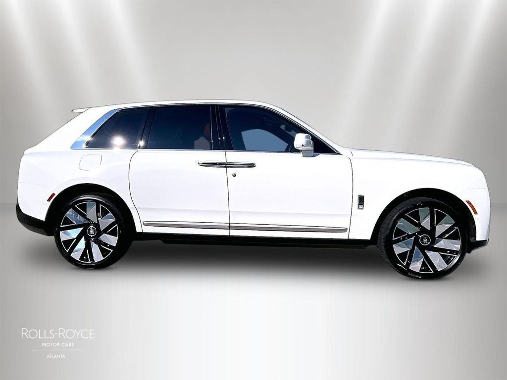 2027 Rolls-Royce Cullinan 