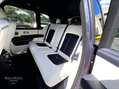 2027 Rolls-Royce Cullinan 