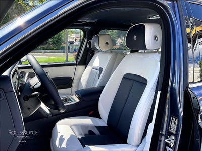 2027 Rolls-Royce Cullinan 