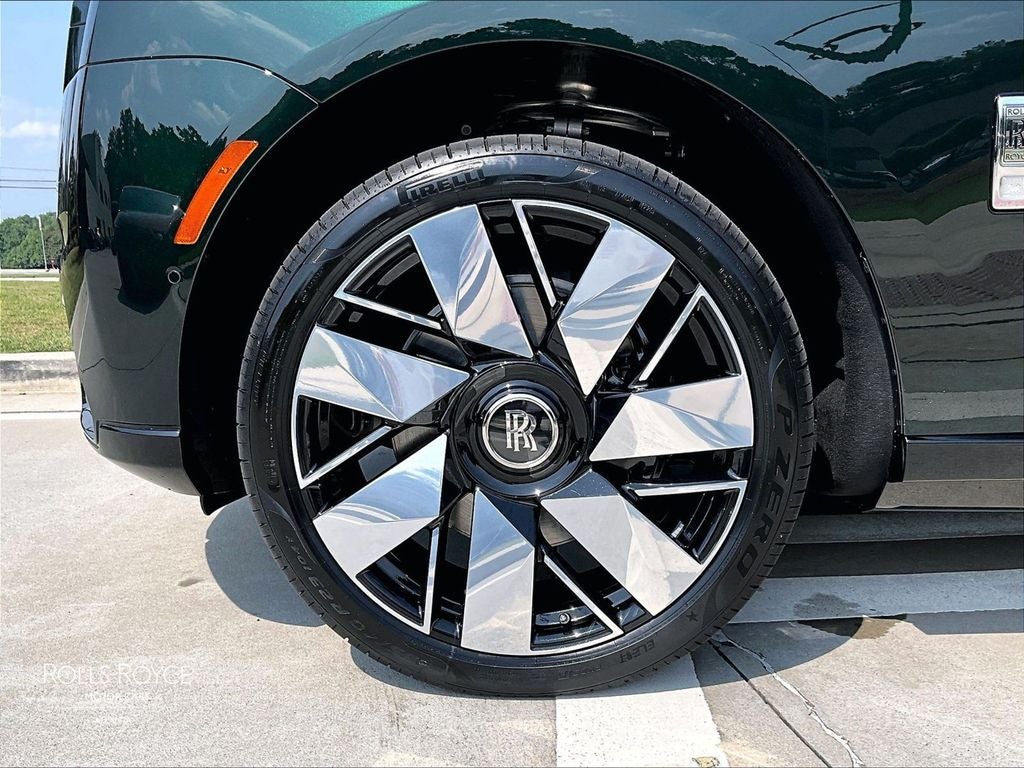 2027 Rolls-Royce Cullinan 