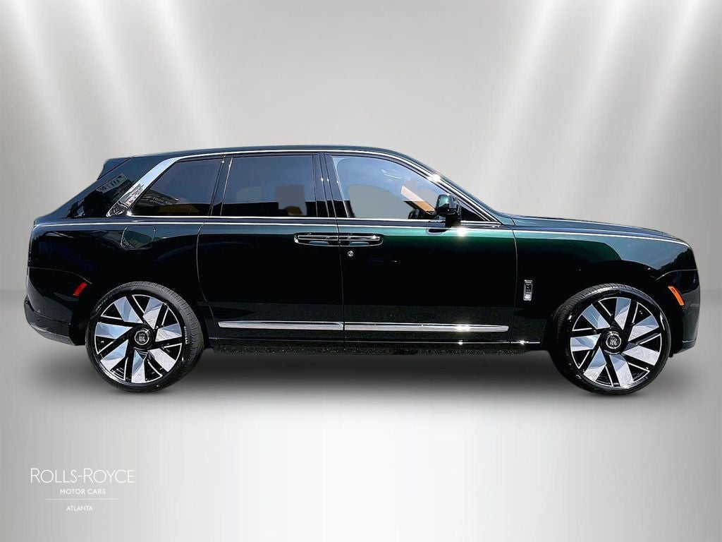 2027 Rolls-Royce Cullinan 