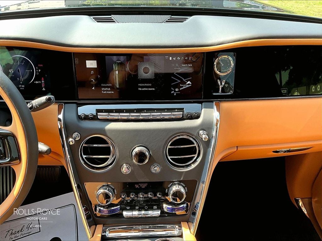 2027 Rolls-Royce Cullinan 