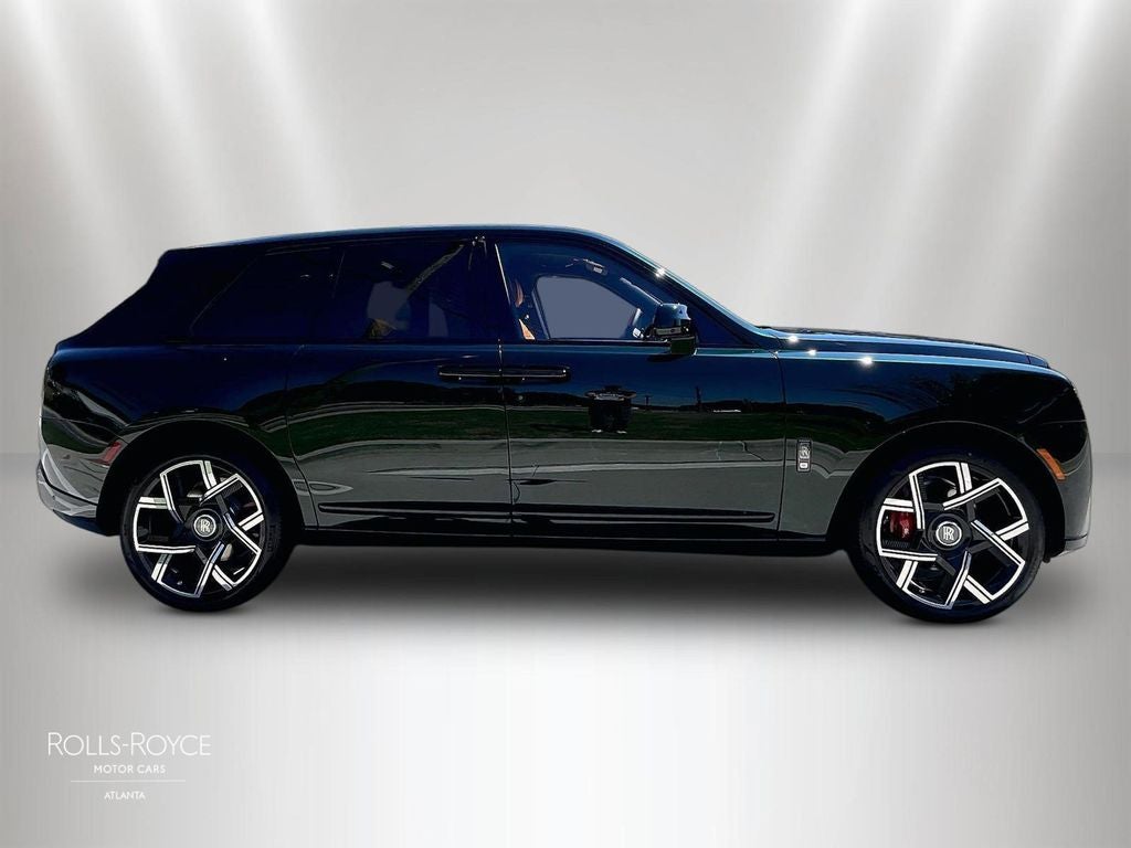 2027 Rolls-Royce Cullinan Black Badge