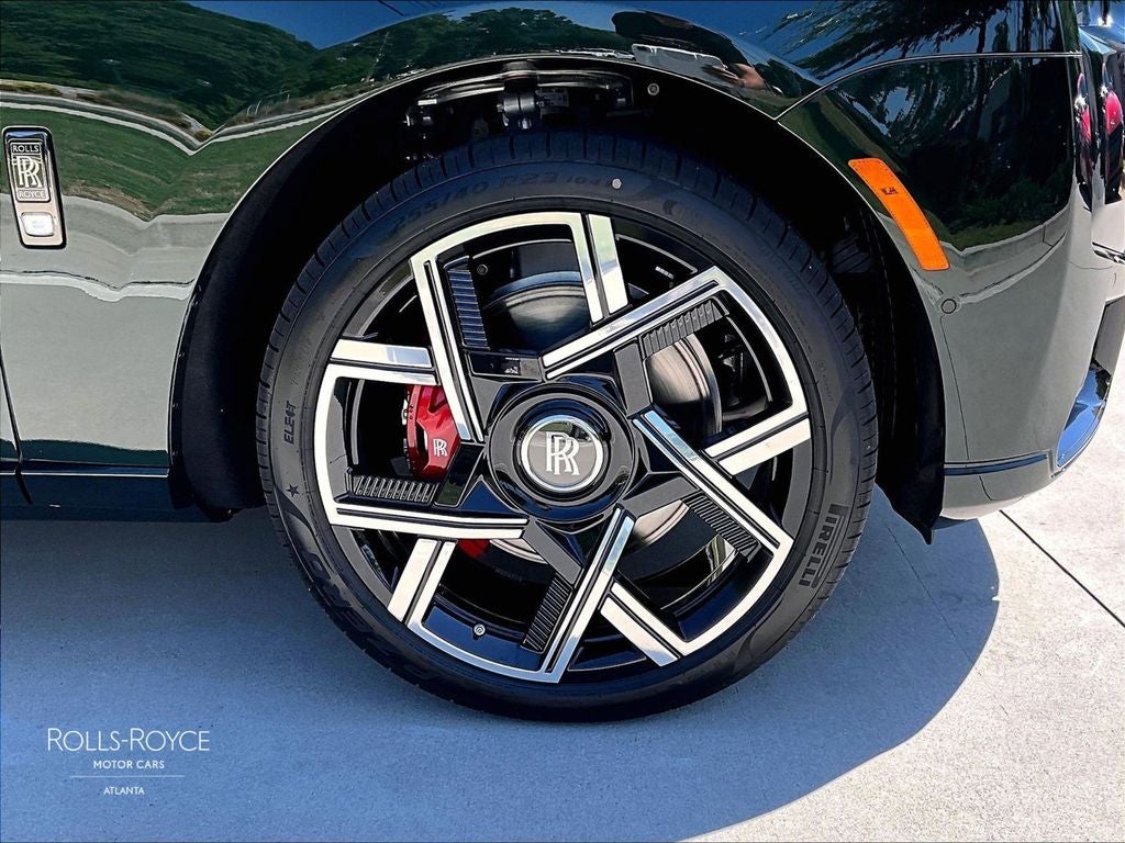 2027 Rolls-Royce Cullinan Black Badge
