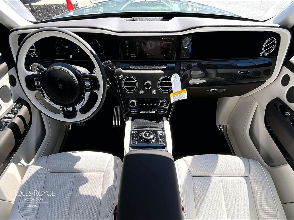 2027 Rolls-Royce Black Badge Cullinan 