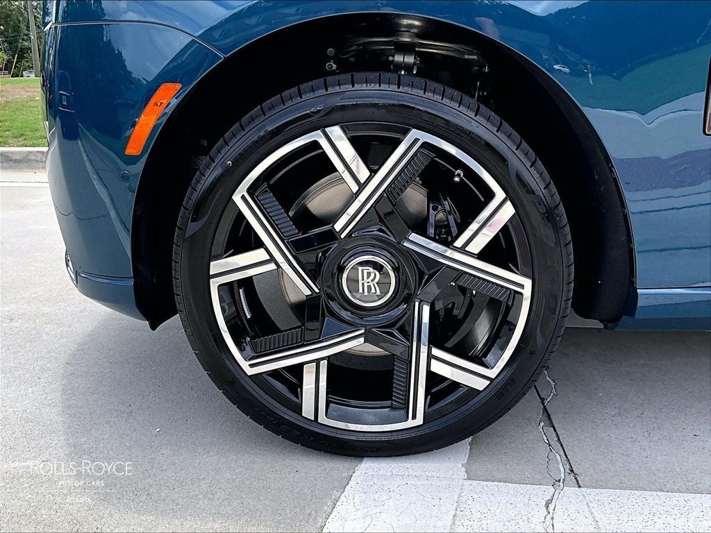 2027 Rolls-Royce Black Badge Cullinan 