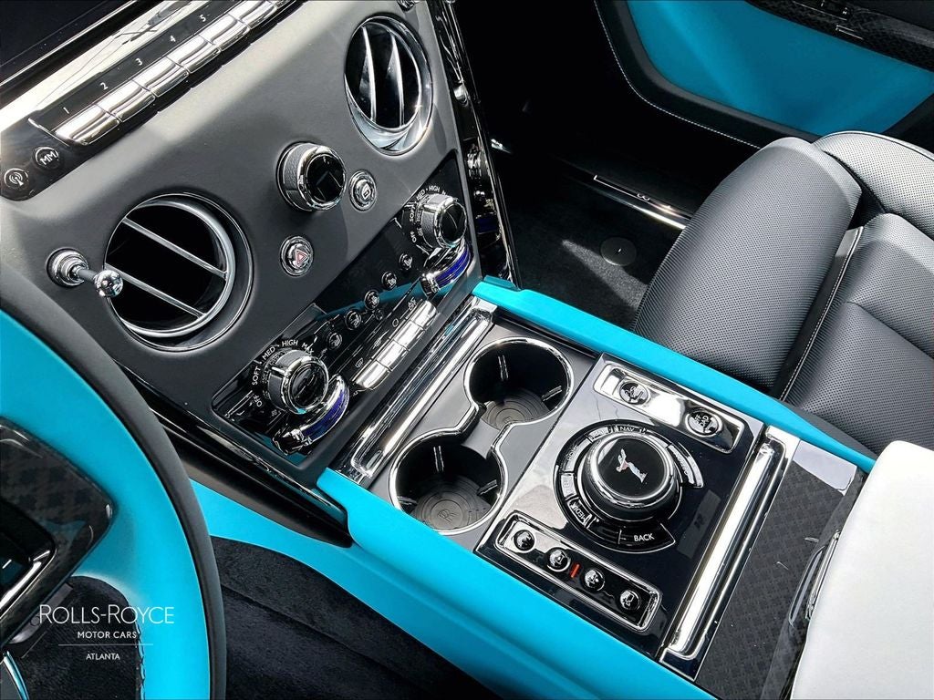 2027 Rolls-Royce Black Badge Cullinan 
