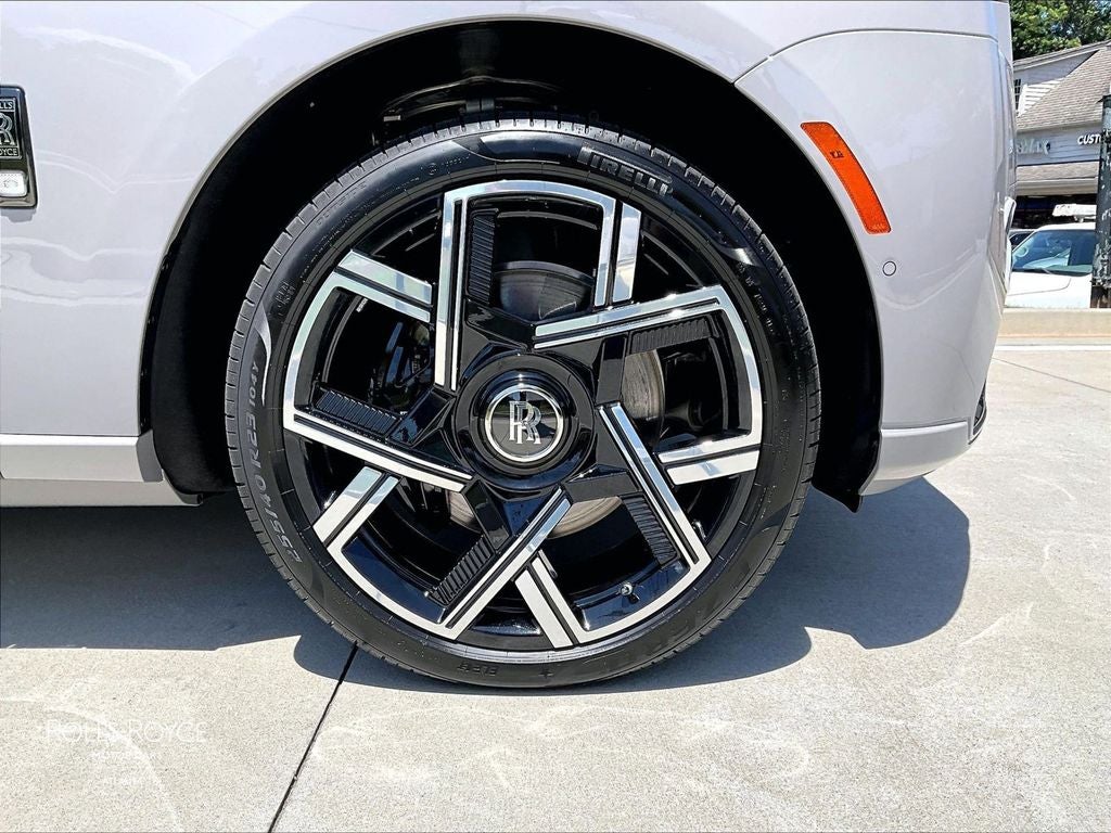 2027 Rolls-Royce Black Badge Cullinan 