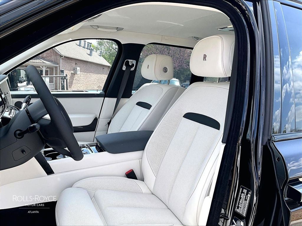 2026 Rolls-Royce Black Badge Cullinan 