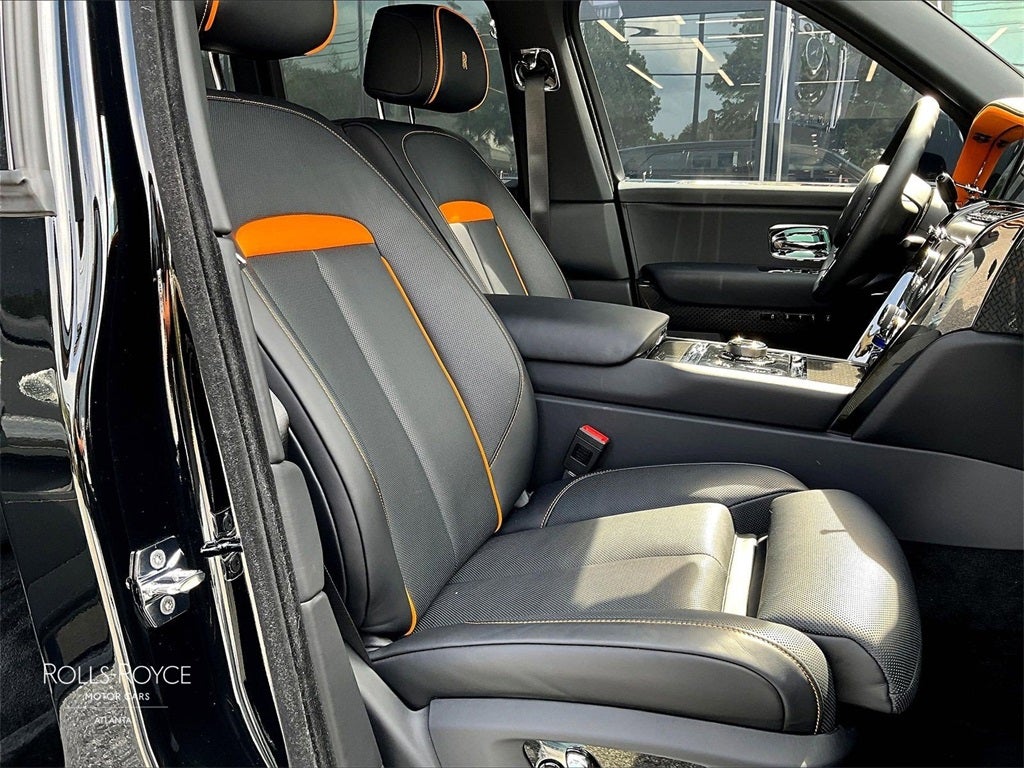 2025 Rolls-Royce Cullinan Black Badge