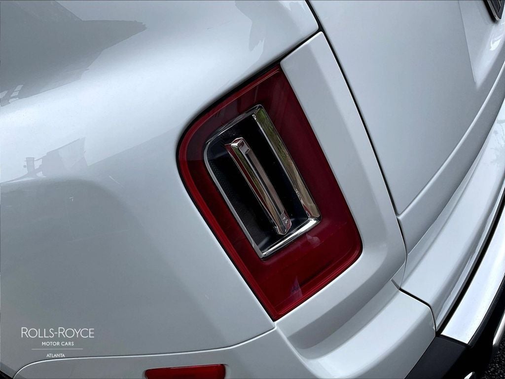 2022 Rolls-Royce Cullinan ...Shooting Star Headliner with Lounge Seating Con