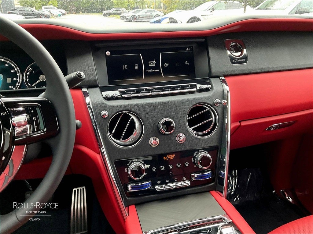 2022 Rolls-Royce Cullinan ...Shooting Star Headliner with Lounge Seating Con