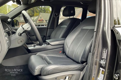 2022 Rolls-Royce Black Badge Cullinan ...Dark Exterior Spec!!