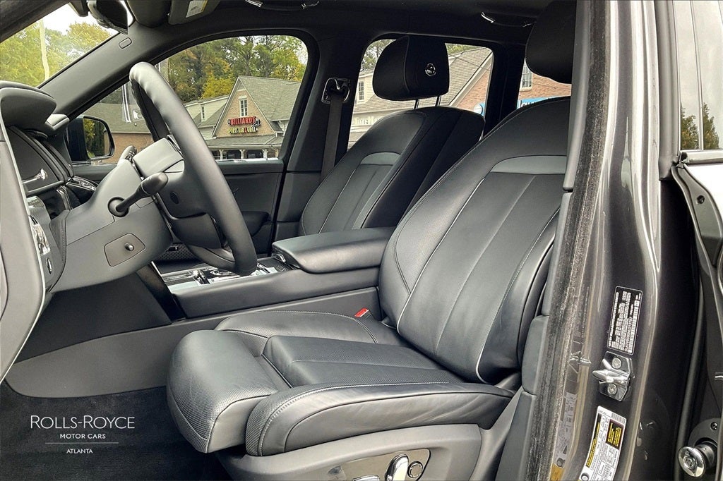 2022 Rolls-Royce Black Badge Cullinan ...Dark Exterior Spec!!