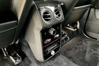 2022 Rolls-Royce Black Badge Cullinan ...Dark Exterior Spec!!