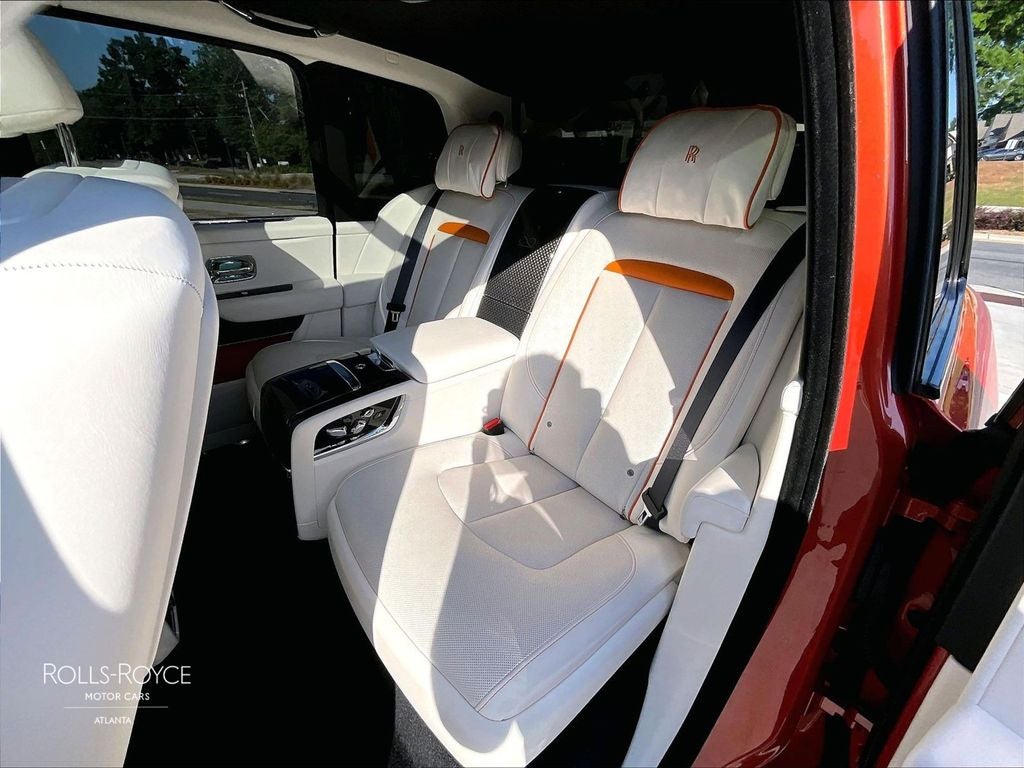 2022 Rolls-Royce Cullinan Black Badge
