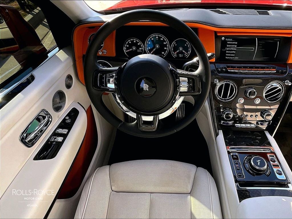 2022 Rolls-Royce Cullinan Black Badge