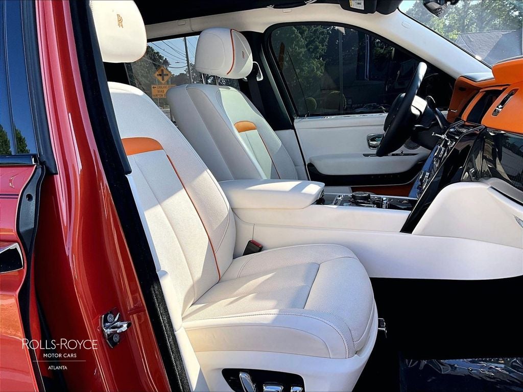 2022 Rolls-Royce Cullinan Black Badge