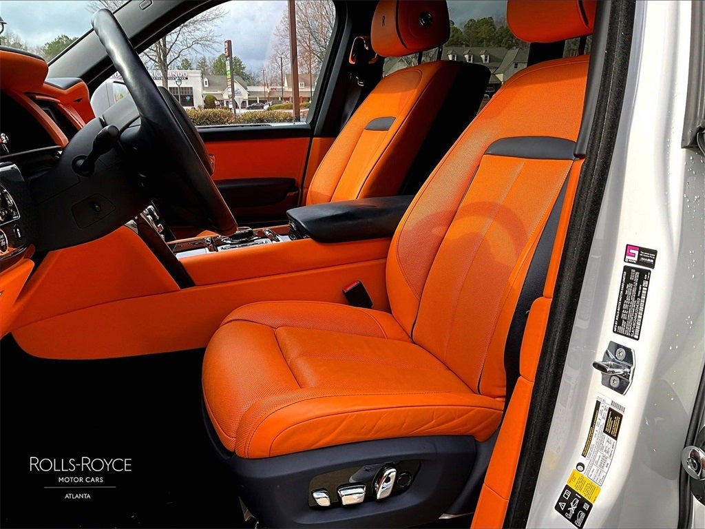 2021 Rolls-Royce Cullinan ....Black Badge!!