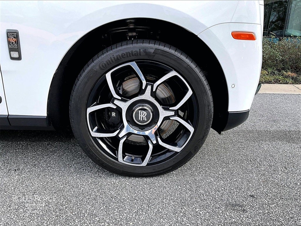 2021 Rolls-Royce Cullinan ....Black Badge!!