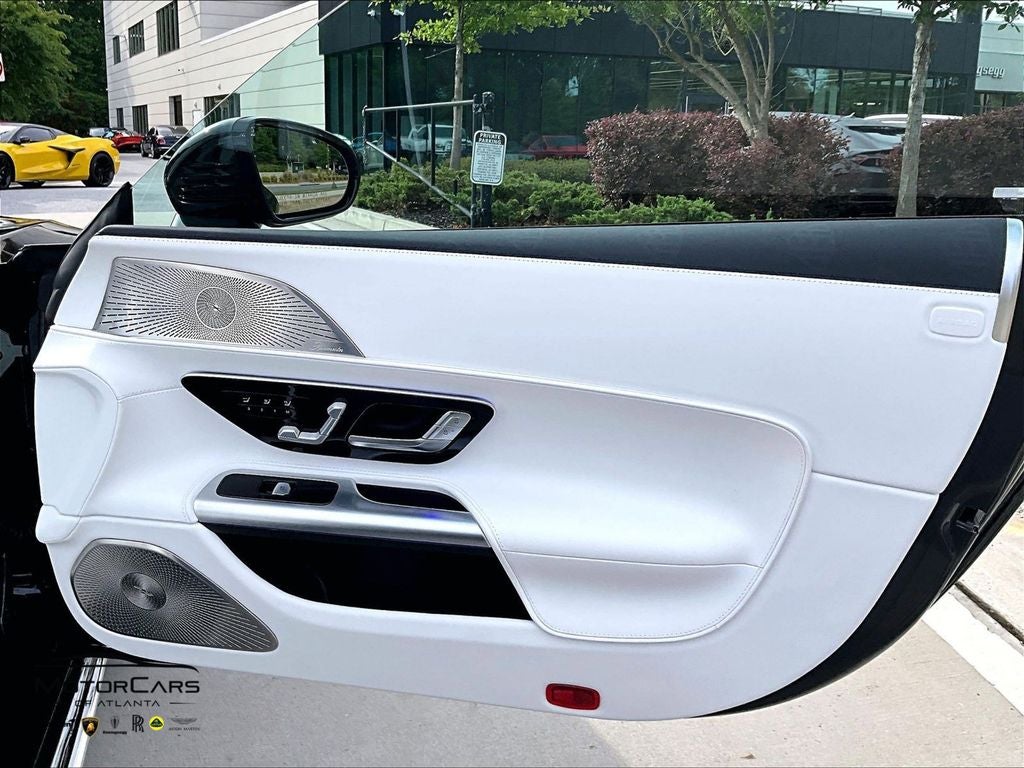 2026 Mercedes-Benz Maybach SL 680 4MATIC®