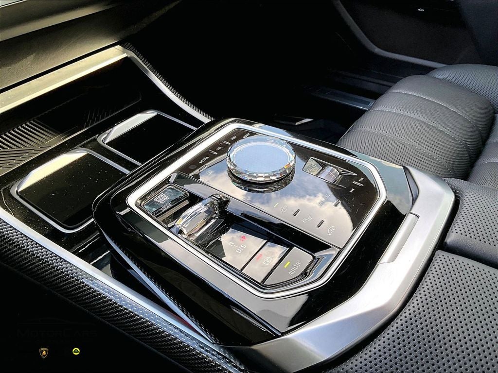 2023 BMW 7 Series 760i xDrive