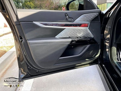 2023 BMW 7 Series 760i xDrive