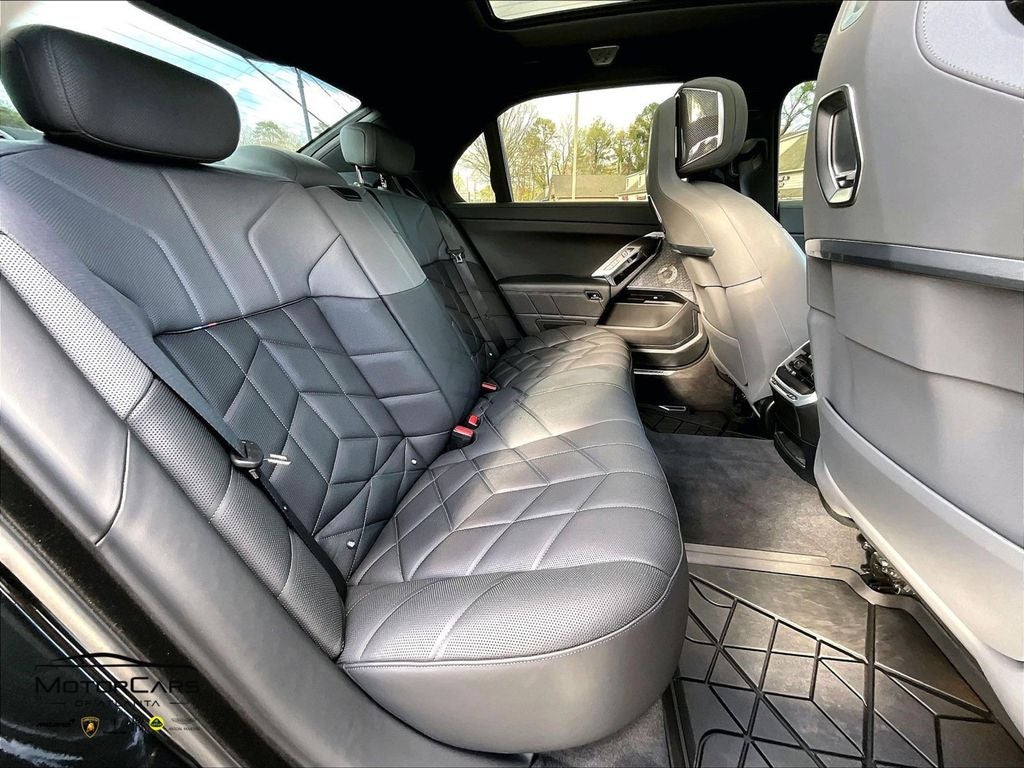 2023 BMW 7 Series 760i xDrive