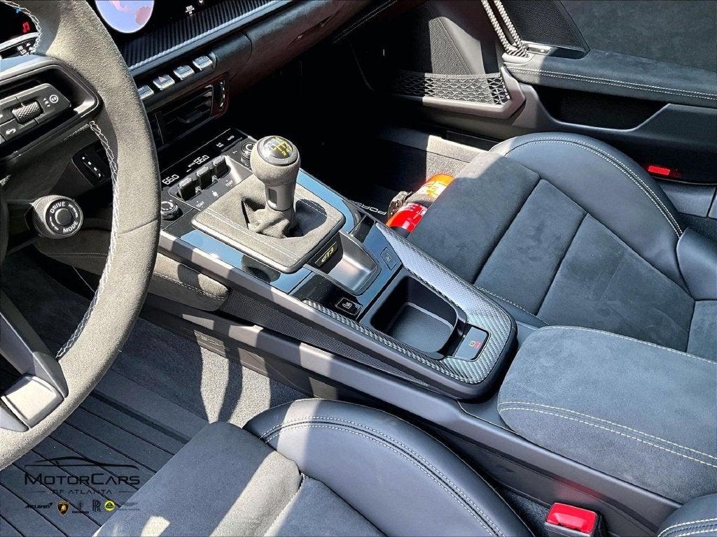 2026 Porsche 911 GT3 Weissach w/6-Speed