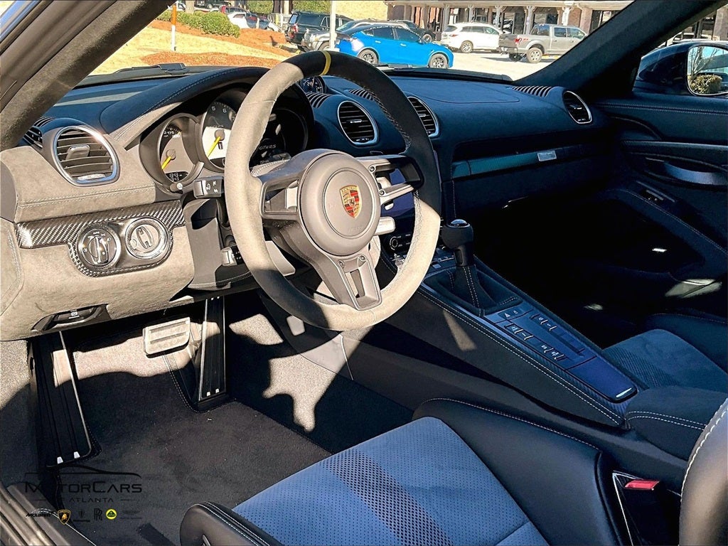 2025 Porsche 718 Cayman GT4 RS